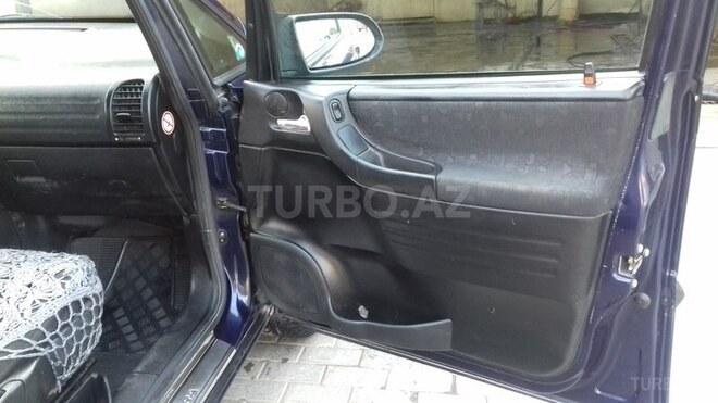 Opel Zafira 2000, 350,000 km - 2.0 l - Gəncə