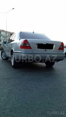 Mercedes C 220 1995, 253,684 km - 2.2 l - Sumqayıt