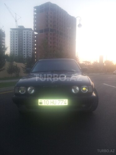 BMW 525 1990, 450,000 km - 0.3 л - Bakı
