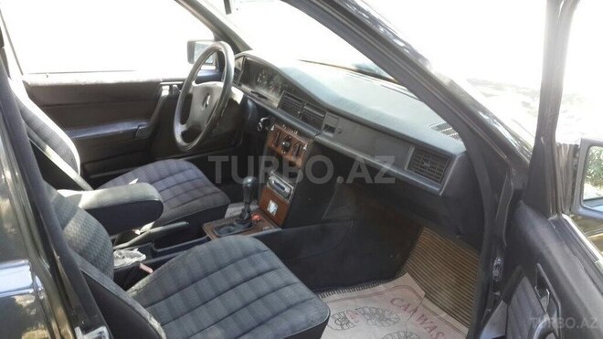 Mercedes 190 1992, 300,000 km - 2.0 л - Bakı