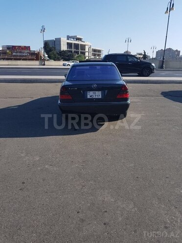 Mercedes C 240 2000, 156,100 km - 2.4 l - Bakı