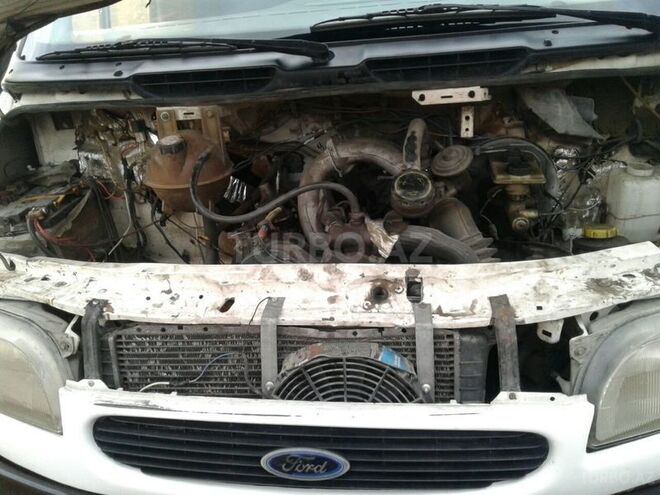 Ford Transit 1994, 350,000 km - 2.4 л - Zaqatala