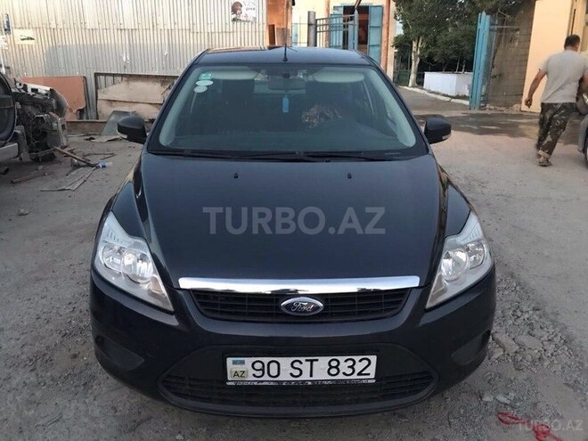 Ford Focus 2009, 133,900 km - 2.0 l - Bakı