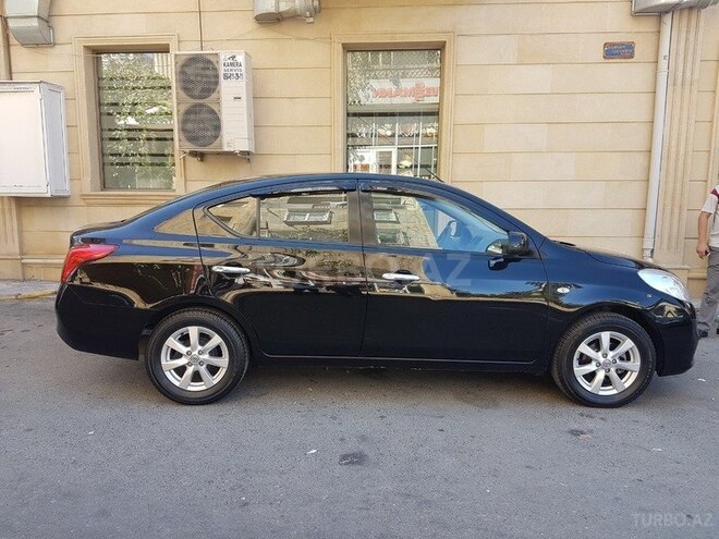 Nissan Sunny 2013, 75,000 km - 1.5 л - Bakı