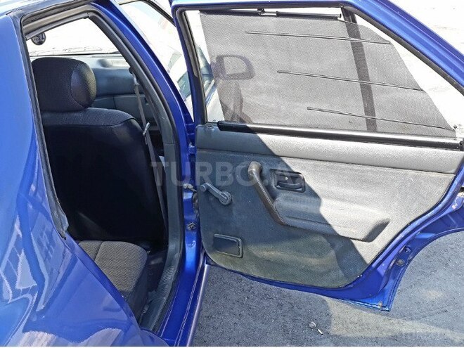 Renault 19 1999, 255,755 km - 1.4 l - Gədəbəy