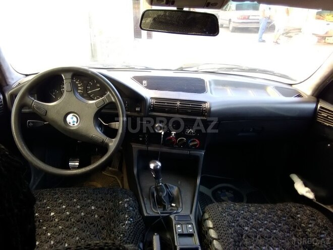 BMW 730 1990, 359,000 km - 0.3 l - Bakı