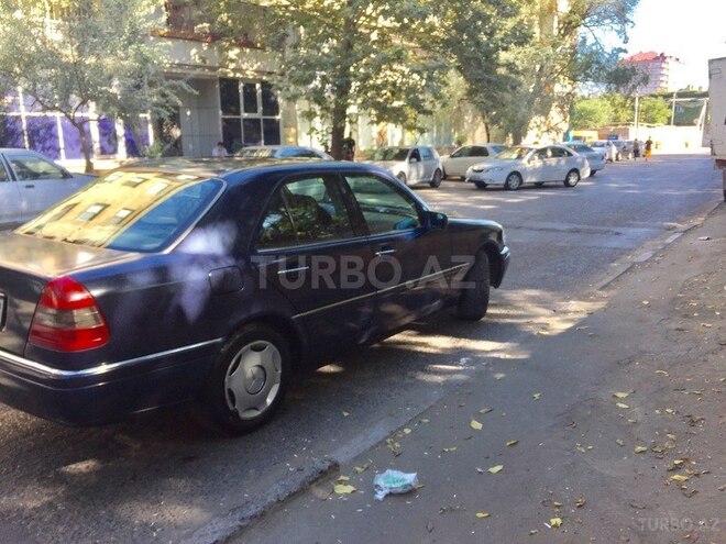 Mercedes C 180 1996, 250,000 km - 1.8 l - Bakı