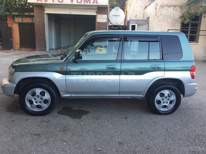 Mitsubishi Pajero io 1999, 200,000 km - 1.8 л - Bakı