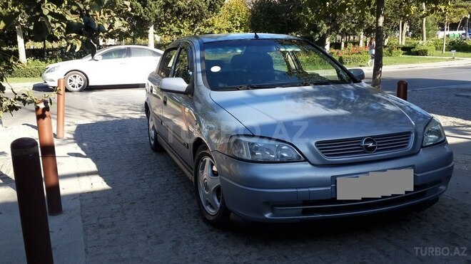 Opel Astra 2001, 241,000 km - 2.0 л - Bakı