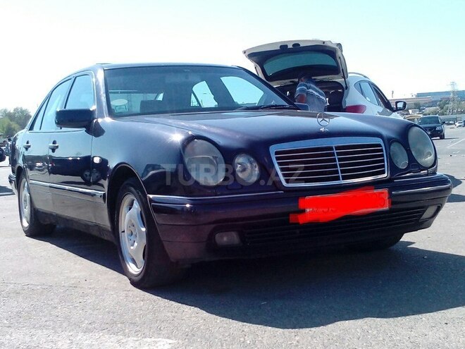Mercedes E 230 1997, 235,000 km - 2.3 l - Bakı