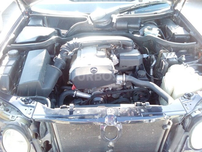 Mercedes E 230 1997, 235,000 km - 2.3 l - Bakı