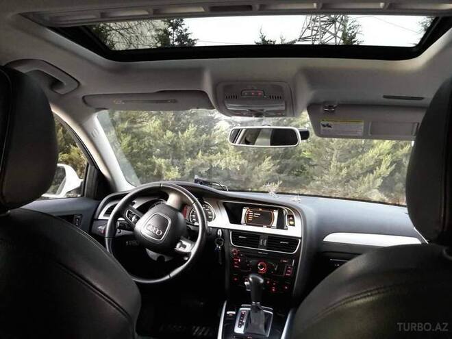 Audi A4 2012, 125,000 km - 2.0 l - Bakı