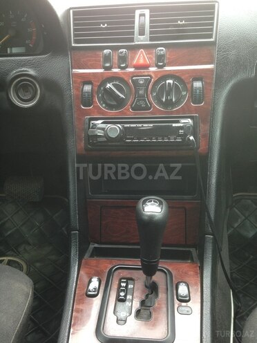 Mercedes C 220 2000, 152,090 km - 2.2 l - Bakı