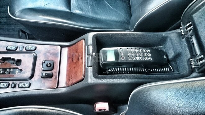 Mercedes E 240 2000, 285 km - 2.6 l - Bakı