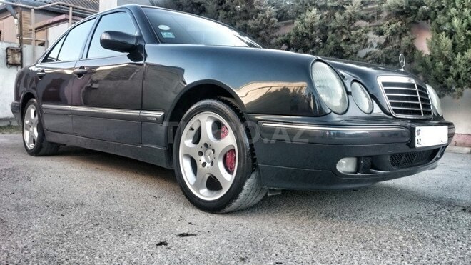Mercedes E 240 2000, 285 km - 2.6 l - Bakı
