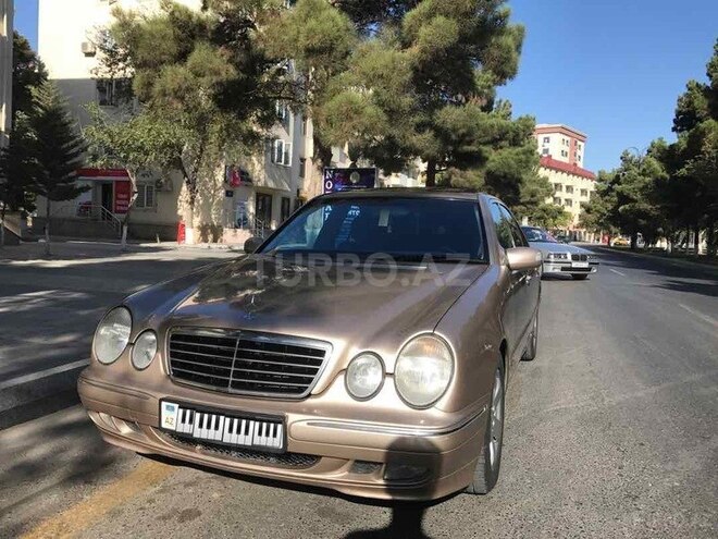 Mercedes E 200 2001, 204,000 km - 2.0 l - Sumqayıt