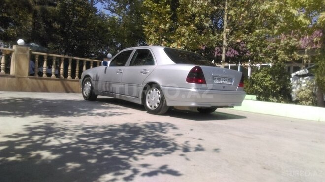 Mercedes C 200 1997, 300,058 km - 2.0 l - Bakı