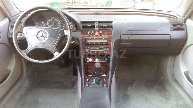 Mercedes C 200 1997, 300,058 km - 2.0 l - Bakı