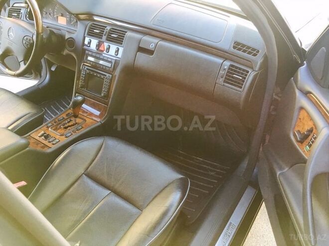 Mercedes E 240 2000, 180,000 km - 2.4 l - Bakı