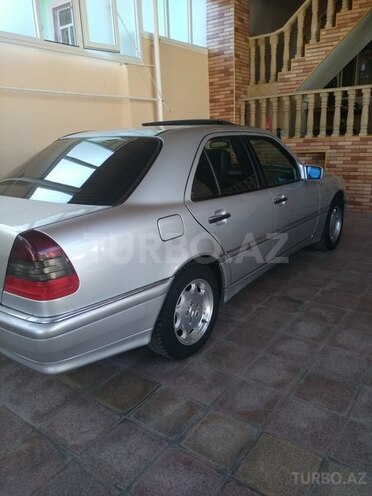 Mercedes C 230 1998, 145,000 km - 2.3 l - Bakı