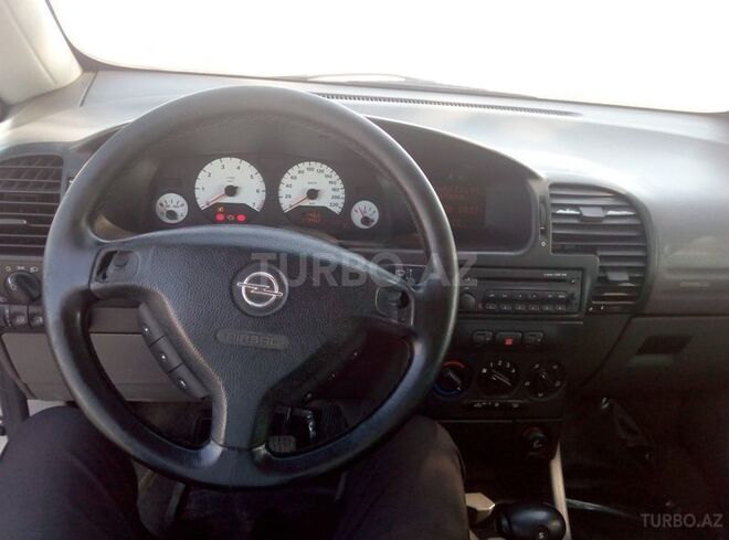 Opel Zafira 2001, 272,000 km - 2.2 l - Xaçmaz