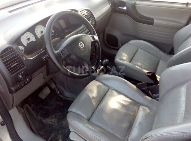 Opel Zafira 2001, 272,000 km - 2.2 l - Xaçmaz