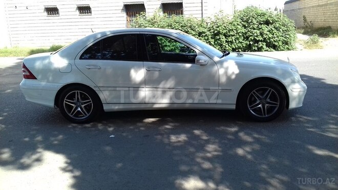 Mercedes C 240 2004, 189,900 km - 2.6 л - Gəncə