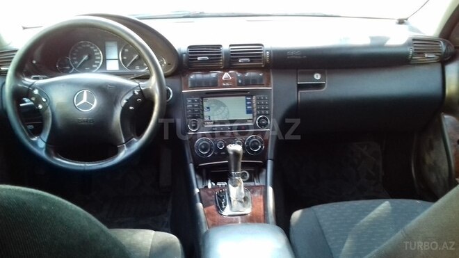Mercedes C 240 2004, 189,900 km - 2.6 л - Gəncə
