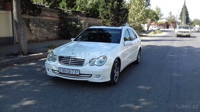 Mercedes C 240 2004, 189,900 km - 2.6 л - Gəncə