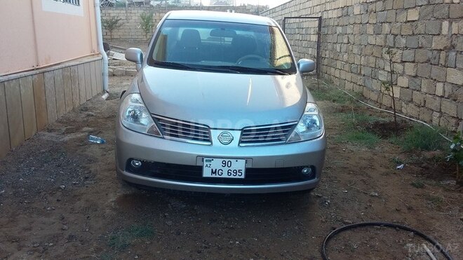 Nissan Tiida 2006, 160,000 km - 1.6 л - Bakı