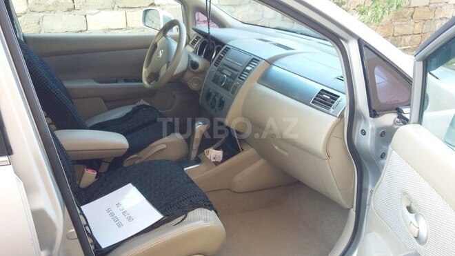 Nissan Tiida 2006, 160,000 km - 1.6 л - Bakı
