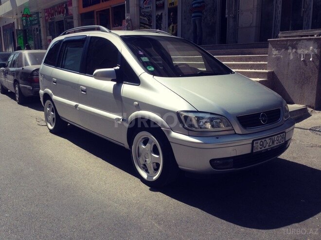 Opel Zafira 2001, 240,363 km - 1.8 l - Bakı