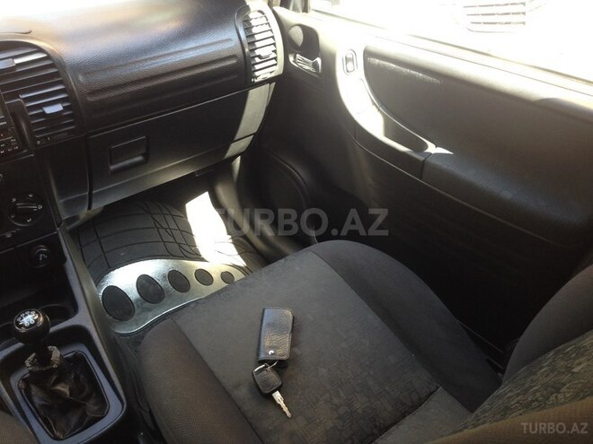 Opel Zafira 2001, 240,363 km - 1.8 l - Bakı
