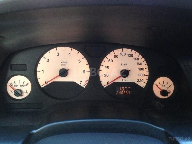 Opel Zafira 2001, 240,363 km - 1.8 l - Bakı