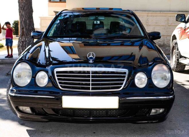 Mercedes E 220 2001, 270,000 km - 2.2 l - Bakı