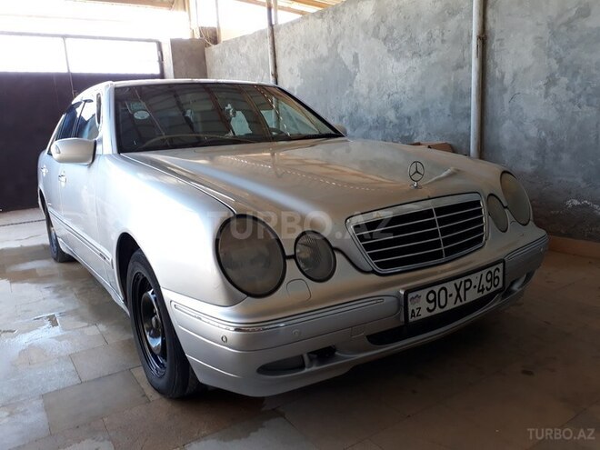 Mercedes E 220 1999, 336,000 km - 2.2 l - Bakı