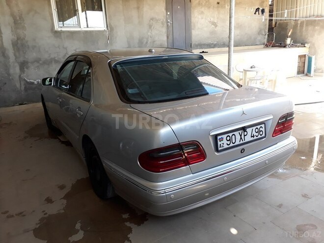 Mercedes E 220 1999, 336,000 km - 2.2 l - Bakı