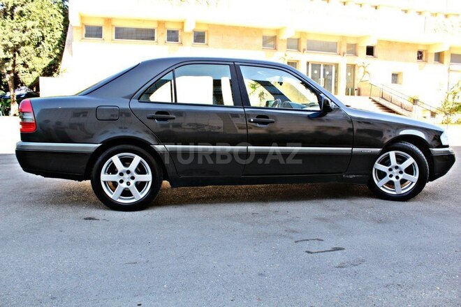 Mercedes C 180 1995, 350,000 km - 1.8 l - Bakı