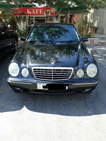 Mercedes E 220 1999, 357,000 km - 2.2 l - Bakı