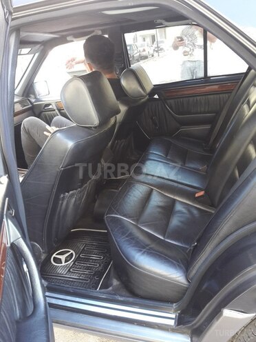 Mercedes E 220 1994, 456,957 km - 2.2 l - Bakı