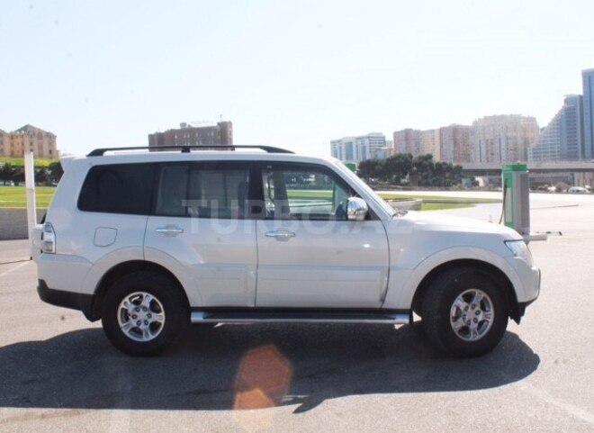 Mitsubishi Pajero 2007, 187,000 km - 3.0 л - Bakı