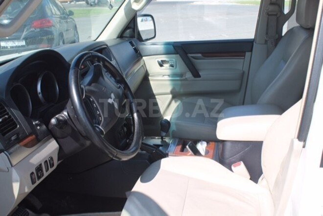 Mitsubishi Pajero 2007, 187,000 km - 3.0 л - Bakı
