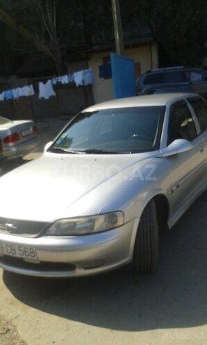 Opel Vectra 1999, 260,000 km - 1.6 l - Bakı