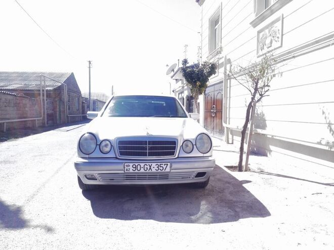 Mercedes E 280 1996, 360,000 km - 2.8 l - Bakı