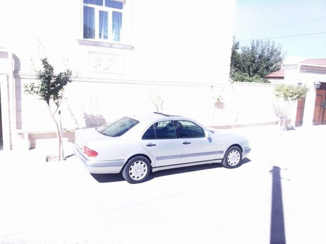 Mercedes E 280 1996, 360,000 km - 2.8 l - Bakı