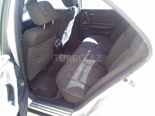 Mercedes E 280 1996, 360,000 km - 2.8 l - Bakı