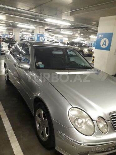 Mercedes E 240 2002, 241,000 km - 2.4 л - Bakı