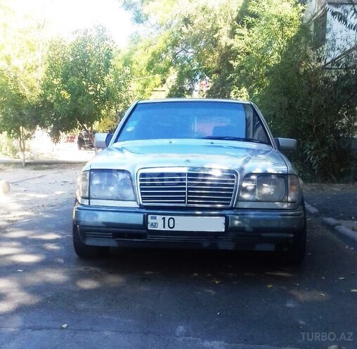 Mercedes E 230 1991, 330,000 km - 2.3 l - Sumqayıt