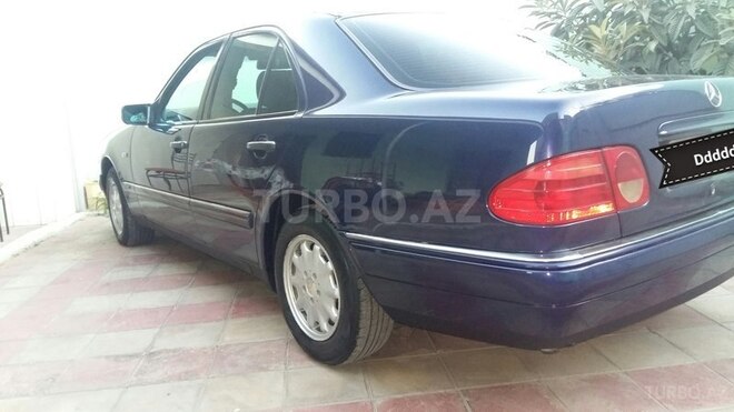Mercedes E 240 1998, 333,000 km - 2.4 л - Bakı