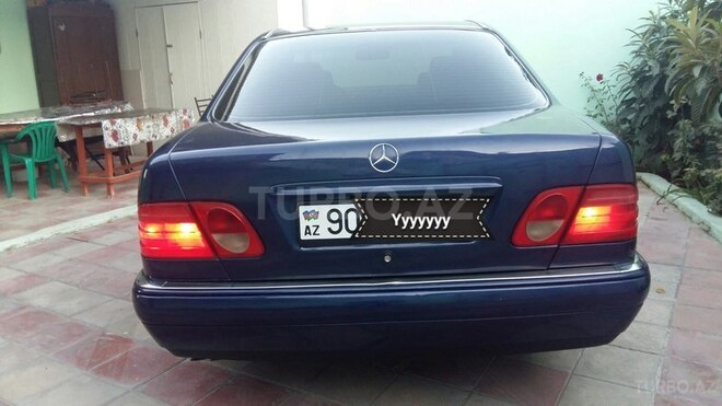 Mercedes E 240 1998, 333,000 km - 2.4 л - Bakı